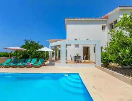 Villa Corallia Dream 11 *