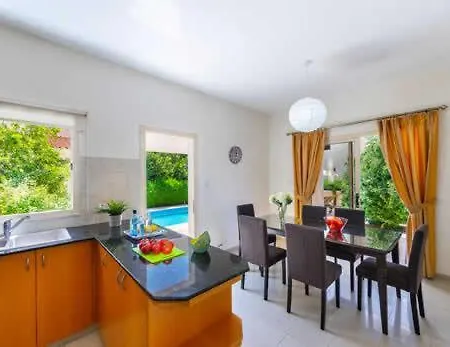 Corallia Dream 11 Villa *